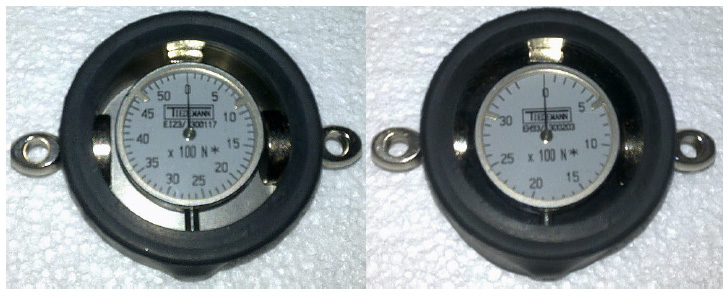 Dynamometer for Y-Cable Tensioning Device with up to 5 kN (left) and 3.5 kN (right)